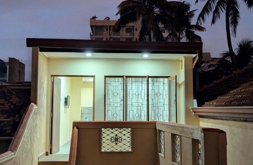 Wellawatta South Apartamento | OCEAN BREEZE RETREAT A COASTAL GETAWAY IN COLOMBO