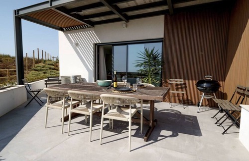 Barril de Cima Apartamento | Ocean Breeze Retreat - Near Ericeira