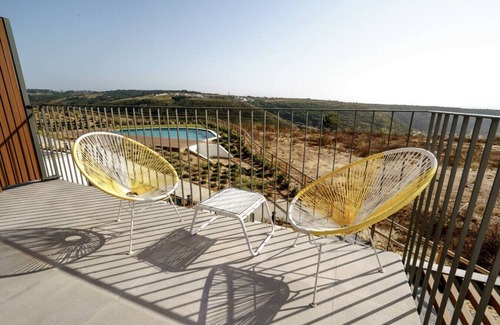 Barril de Cima Apartamento | Ocean Breeze Retreat - Near Ericeira