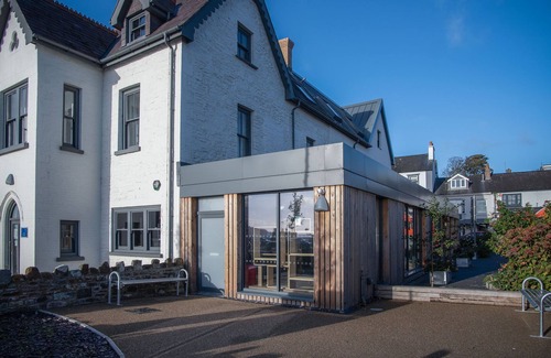 Saundersfoot Hotel | Ocean Cabins No. 14 @ The Square - Saundersfoot