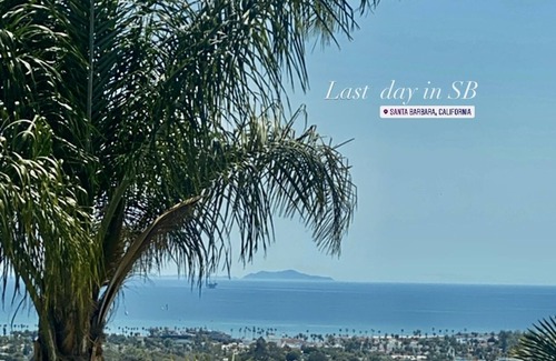 Lower Riviera Cabaña | OCEAN & CITY VIEWS 1920s Monthly, RIVIERA HOME, 2 QUEEN BEDS, WALK TO STATE ST