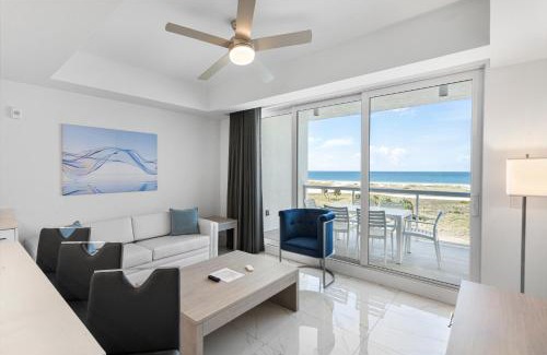 Treasure Island Hotel | Ocean Club Treasure Island Hotel