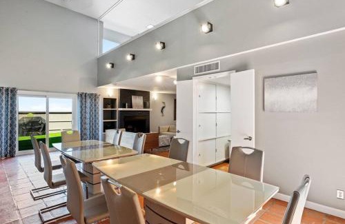 Bay Area Casa | Ocean Drive Oasis w Hot Tub Awaits