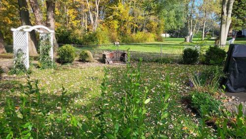 Angola on the Lake Casa | Ocean Eyes half mile to Beach Pet friendly AC