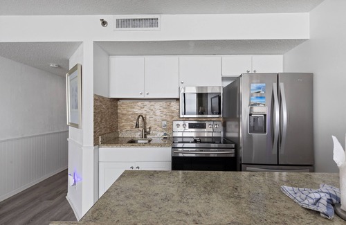 Myrtle Beach Condominio | Ocean Forest Plaza Luxury Getaway