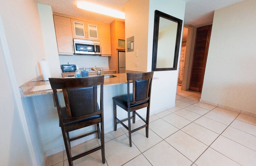 Solimar Apartamento | OCEAN FRONT 1BR w/ Pool & Parking @ Luquillo BEACH
