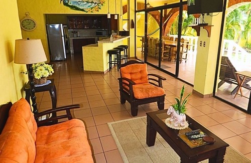 Tamanique Casa | Ocean Front Beach Estate / -Surfers Paradise- SUITE PRESIDENCIAL