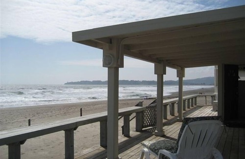 Stinson Beach Casa | Frente al mar / Frente a la playa Casa del castillo en Stinson Beach