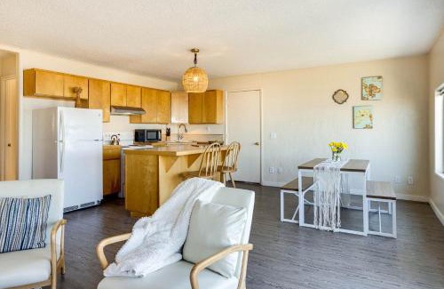 South Beach Casa | Ocean Front Duplex with Views! Dog Friendly -Surfside Cottage South