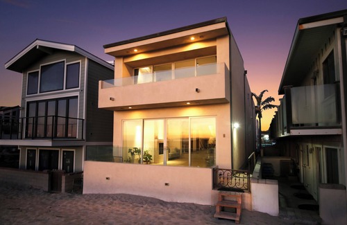 Silver Strand Casa | OCEAN FRONT - HIGH END - ON THE SAND - Zenview - 4-bedrooms - Serene