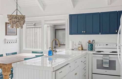 Bald Head Island Casa | Ocean Front Panoramic Water and Sunset Views Sleeps 8 Pet Friendly Bhi Club