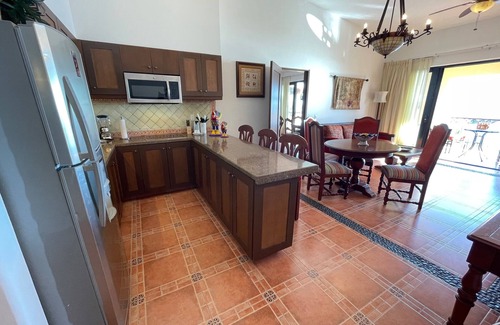 Downtown Cabo San Lucas Complejo | Ocean Front! Presidential Two-Bedroom, three-bathroom Suite with full kitchen
