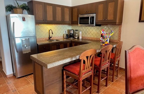 Downtown Cabo San Lucas Complejo | Ocean Front! Presidential Two-Bedroom, three-bathroom Suite with full kitchen