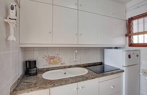 San Marcos Apartamento | Apartamento estudio frente al mar "Sarai" con vistas al mar, vistas a la montaña, Wi-Fi y terraza