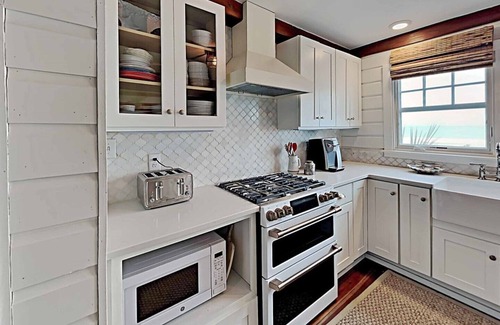 Pawleys Island Casa | Ocean Front Selah mid Island, Porches, Decks, Dock