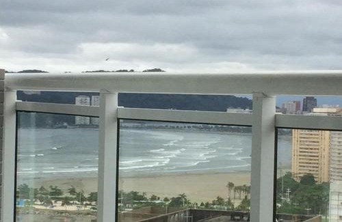 Pompeia Apartamento | OCEAN FRONT UNLIMITED COM VISTA MAR - Wi-FI, Piscina Borda infinita Aquecida de frente ao Mar, Jacuzzi, Saunas e Academia