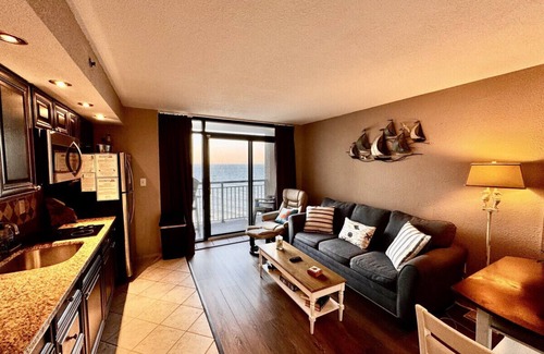 Windy Hill Condominio | Ocean Front Myrtle Beach Condo in Beach Cove Resort 1119