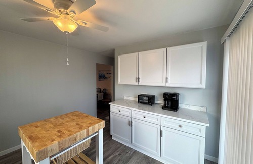 Chincoteague Casa | Ocean House 2 - duplex -Newly renovated. 3BR, 2 Bath duplex with back deck.