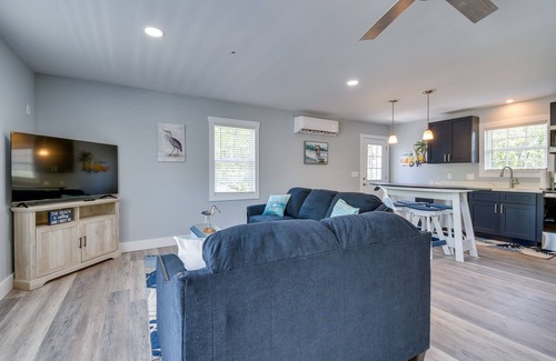 Ocean Isle Beach Apartamento | Ocean Isle Beach Vacation Rental ~ 1 Mi to Pier!