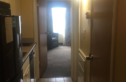 Northeast Virginia Beach Condominio | Ocean Key Resort 1BR 1BA para 4 personas uso gratuito de bicicletas, entrada al zoológico gratis y acuario