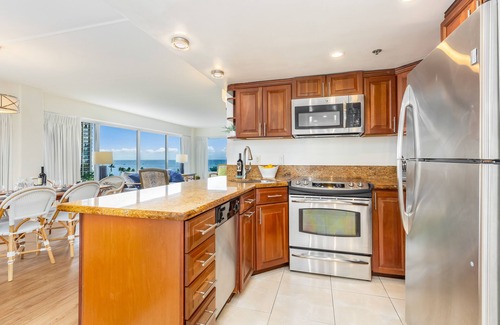 Waikiki Condominio | Ocean-Lagoon & Fireworks Views at the Ilikai Hotel w/Spectacular Amenities