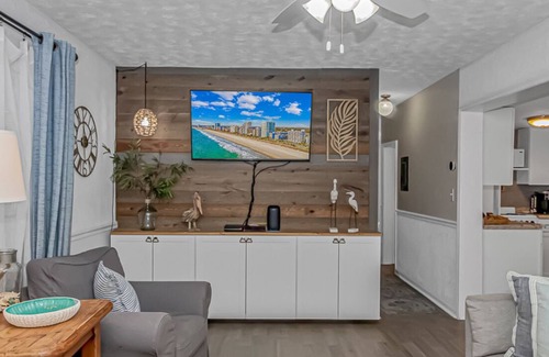 Surfside Beach Casa | Ocean Lakes, Beach, Seasonal Waterpark, Indoor/Outdoor Pool, Arcade, Cafés, Golf