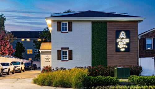Northeast Virginia Beach Apartamento | Ocean Lofts in the Vibe #3 - 5 min walk to beach