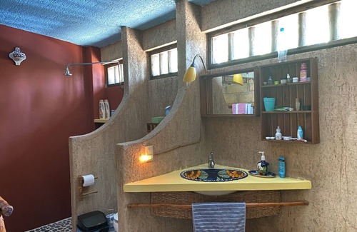 Barra de Potosi Cama Y Desayuno | Ocean Lover's Paradise - Garden Room 2