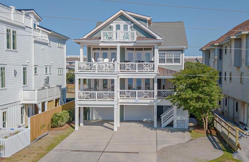 Wrightsville Beach Casa | Ocean Mist by Sea Scape Properties
