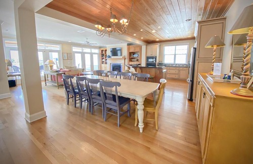 Wrightsville Beach Casa | Ocean Mist by Sea Scape Properties