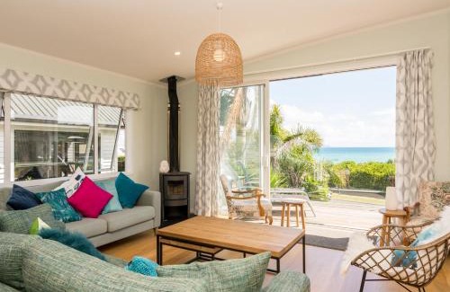Langs Beach Casa | Ocean Oasis - Langs Beach Holiday Home