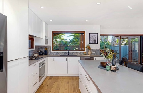 Ocean Shores Casa | Ocean Oasis - South Golden Beach a 5 Minute Walk!