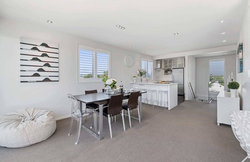 Mount Maunganui Casa | Ocean Palms - Immaculate with fully fenced garden