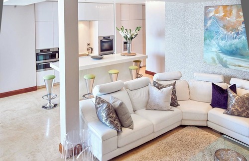 Ballito Apartamento | Exquisite Penthouse Apartment 712 in Ballito