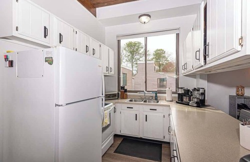 Ocean Pines Casa | Ocean Pines BorderLinks | 3BR Canal Front Home