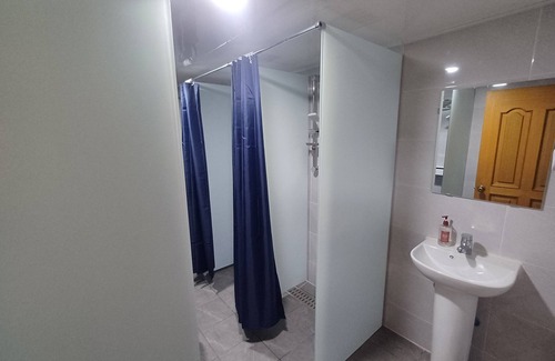Hapjeong-dong Casa | Ocean's Guesthouse - foreigners only