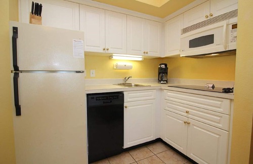 Northeast Virginia Beach Complejo | Suite de lujo de 1 habitación frente al mar en Ocean Sands Resort