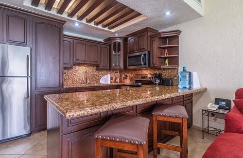 Bella Vista Condominio | Ocean Sky Paradise Gorgeous Luxurious Oceanfront