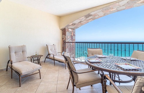 Bella Vista Condominio | Ocean Sky Paradise Gorgeous Luxurious Oceanfront