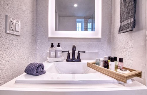 Mid Beach Apartamento | Ocean Spray Hotel by Rabbu