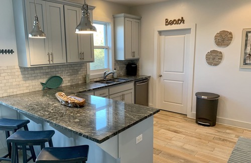 Ocean Springs Casa | Ocean Springs Beach Vacation Getaway! Private beach with breathtaking sunsets!