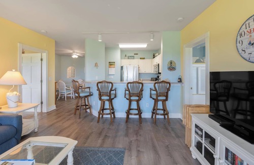Corolla Condominio | Ocean Sunrise: Ground Level Condo, Golf Course & Ocean Views, Community Pool
