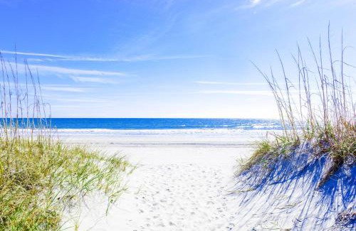 Cherry Grove Beach Casa | Ocean Terrace Modern Villa Steps to Sea