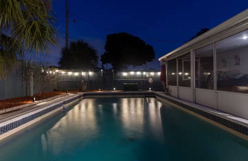 Tropic Cabaña | Ocean Themed Cottage With A Heated Pool