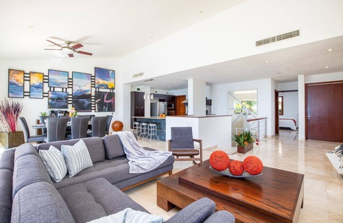 La Cruz de Huanacaxtle Villa | Retiro del paraíso con vista al mar envuelto en el encanto local | Acceso a playa privada