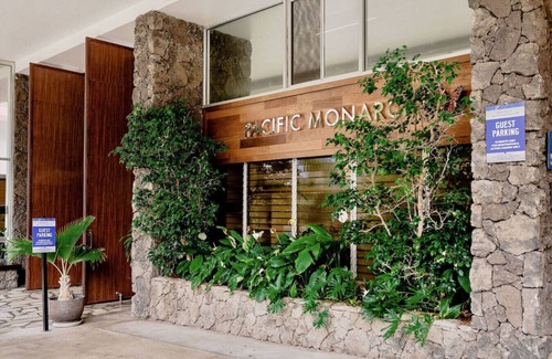 Diamond Head - Kapahulu - St. Louis Apartamento | Ocean View 1 BR Corner Condo Mins to Waikiki Beach