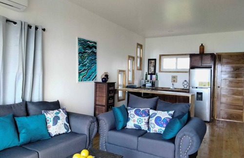 Crawfish Rock Condominio | Ocean view 2bedroom condo wonderful Views with AC, stunning Sunrise and sets.