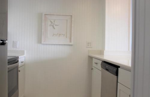 Sneads Ferry Apartamento | Ocean view, 2BR, 2BA Condo, St Regis 3213, Topsail, NC