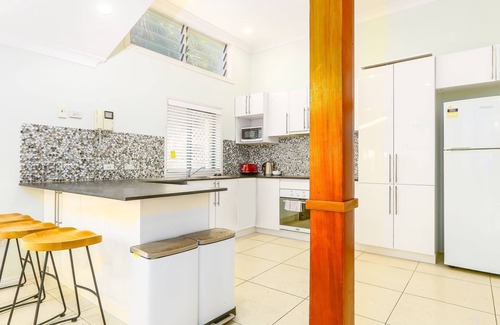 Kingscliff Apartamento | Ocean View 3 BED - Spacious Coastal Haven with Stunning Ocean and Park Views