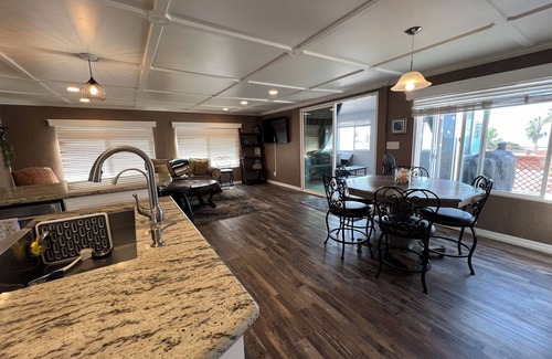 El Pescador Casa | Ocean view and walking distance from the beach or Lobster Village!